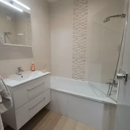 Nocleg ze śniadaniem Les Herminieres